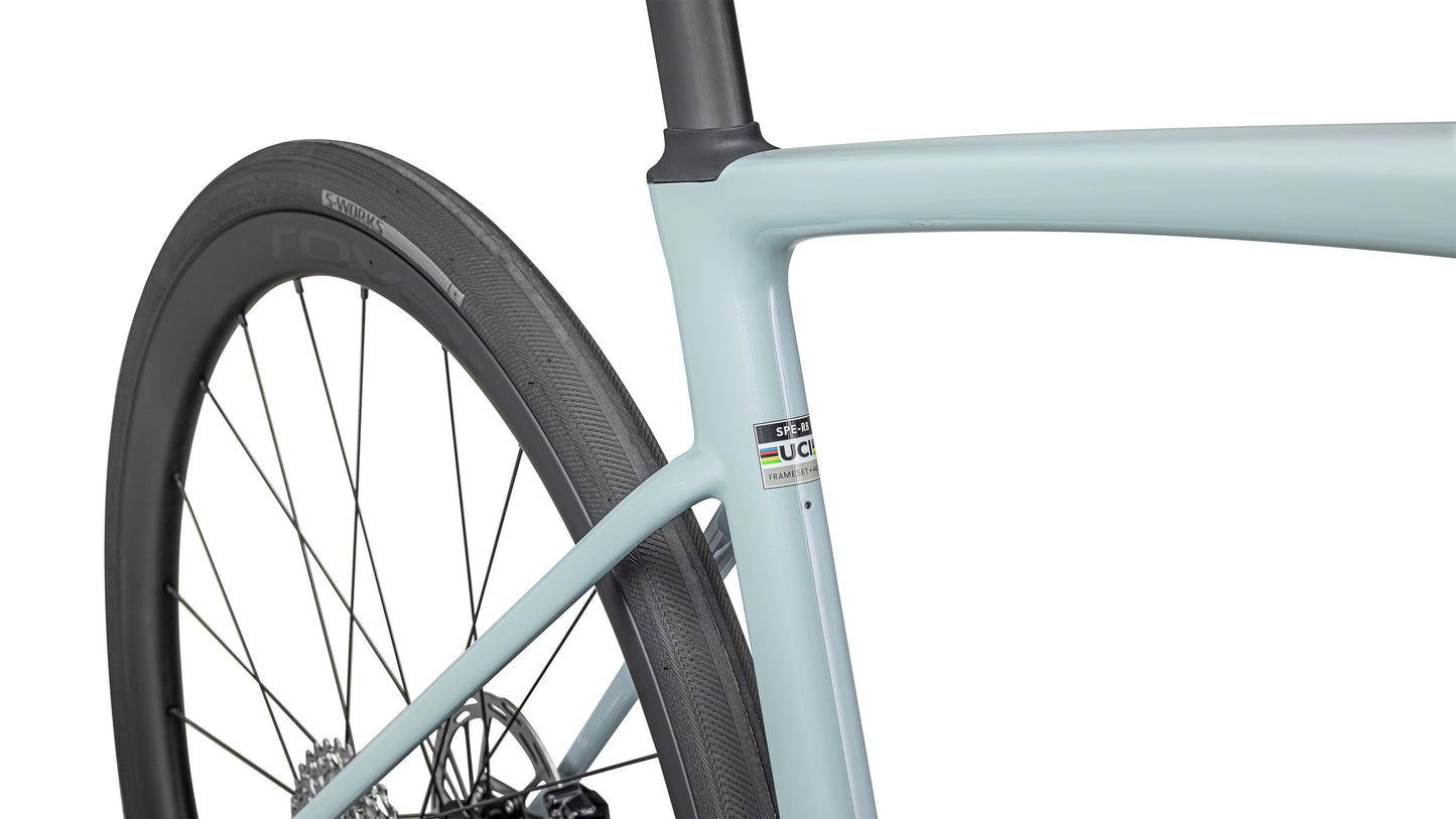 2025 Specialized Roubaix SL8 Expert